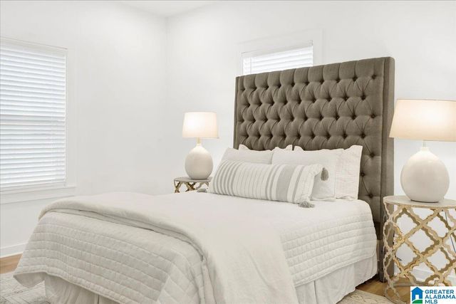 4909 2ND AVENUE N, Birmingham, AL 35212