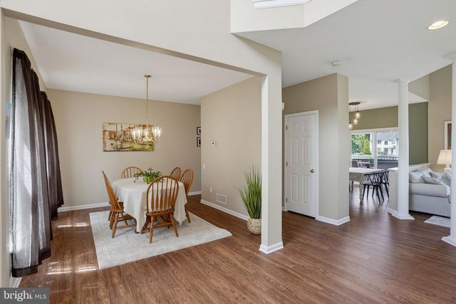 10 WHIRLAWAY DR, Bear, DE 19701