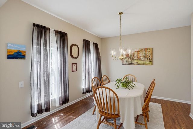 10 WHIRLAWAY DR, Bear, DE 19701