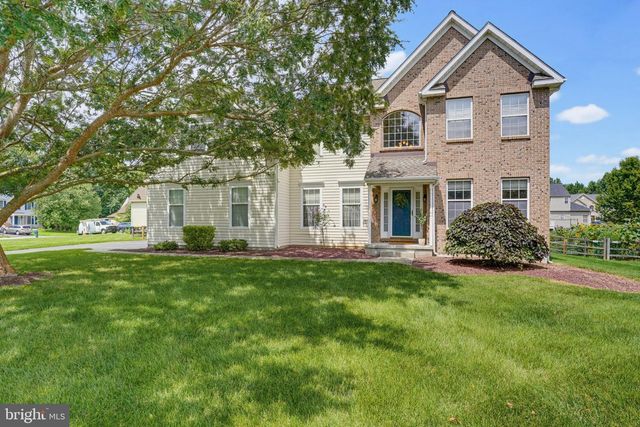 10 WHIRLAWAY DR, Bear, DE 19701