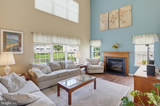 10 WHIRLAWAY DR, Bear, DE 19701