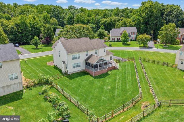 10 WHIRLAWAY DR, Bear, DE 19701