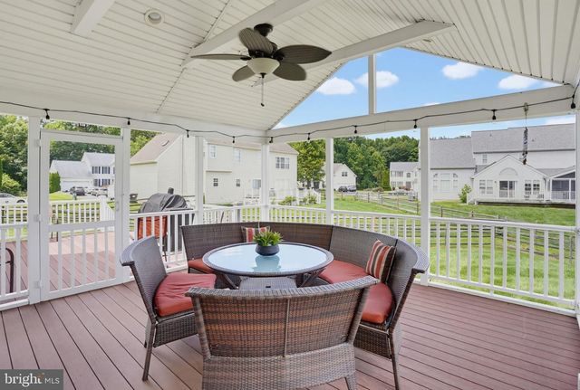 10 WHIRLAWAY DR, Bear, DE 19701