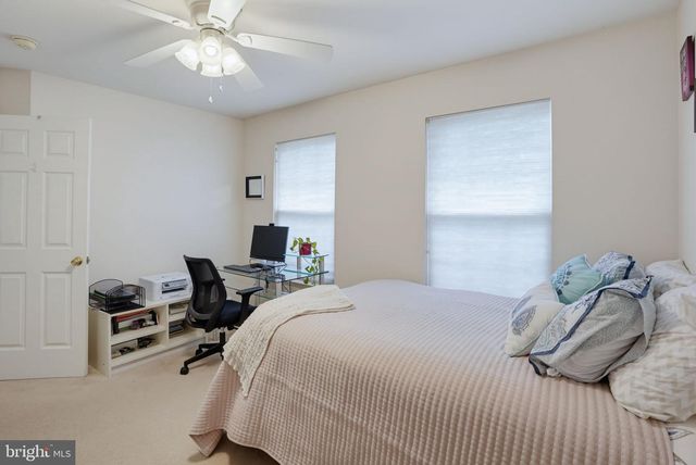 10 WHIRLAWAY DR, Bear, DE 19701