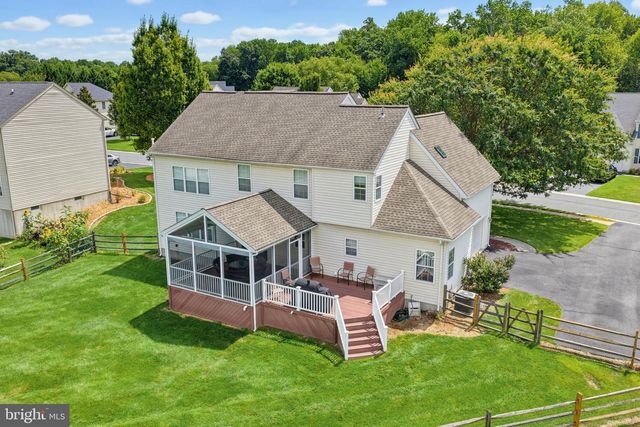 10 WHIRLAWAY DR, Bear, DE 19701