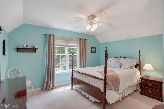10 WHIRLAWAY DR, Bear, DE 19701