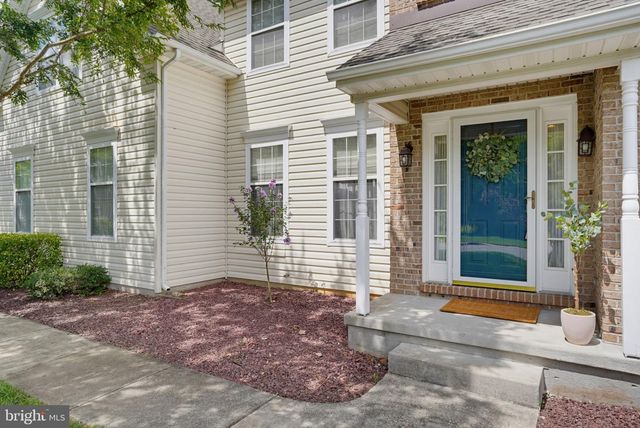 10 WHIRLAWAY DR, Bear, DE 19701