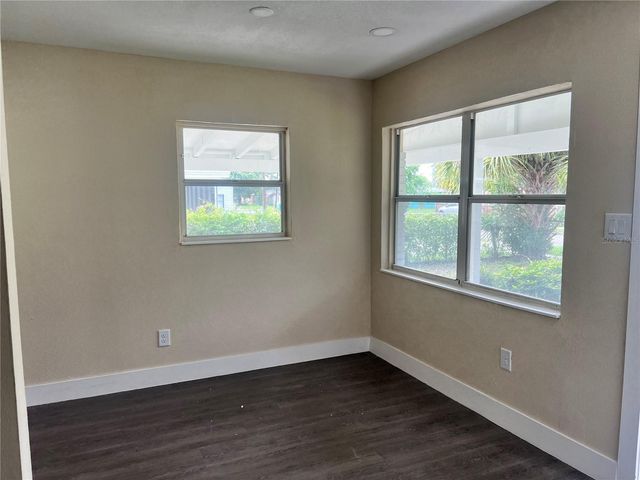 3616 E SHADOWLAWN AVENUE, Tampa, FL 33610