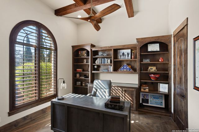 104 Falcon Crst, Boerne, TX 78006