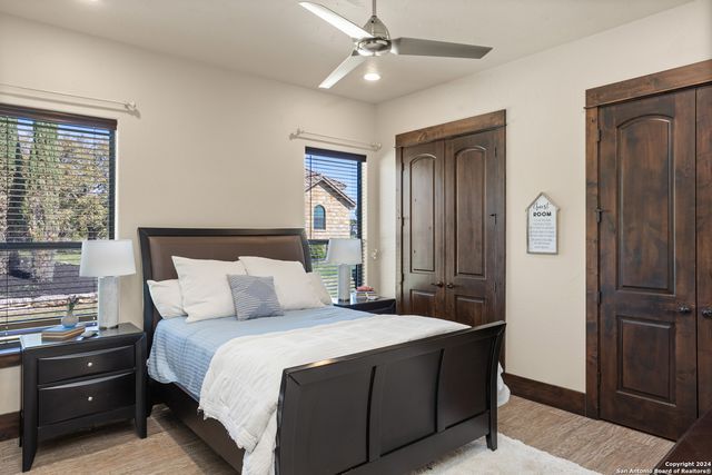 104 Falcon Crst, Boerne, TX 78006