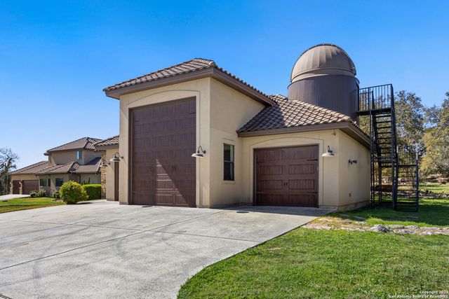 104 Falcon Crst, Boerne, TX 78006