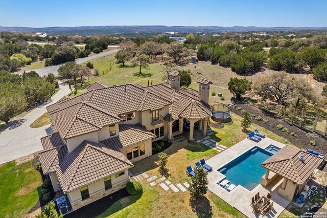 104 Falcon Crst, Boerne, TX 78006