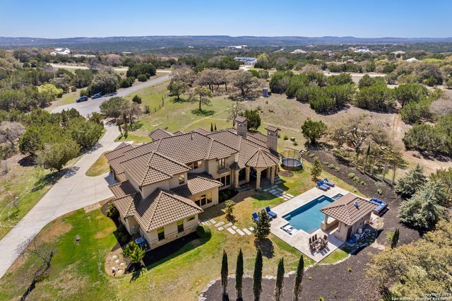 104 Falcon Crst, Boerne, TX 78006