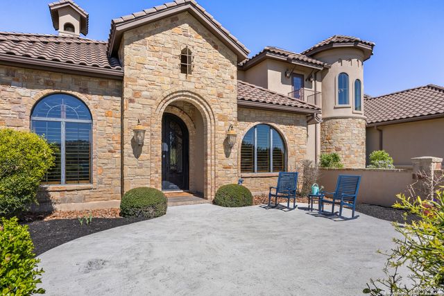104 Falcon Crst, Boerne, TX 78006