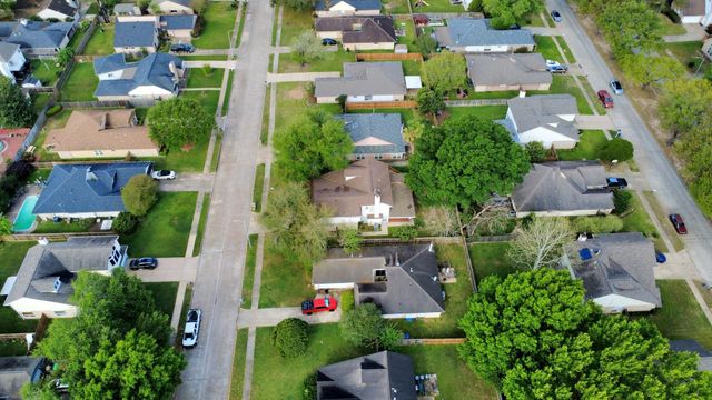 15614 Barbarossa Drive, Houston, TX 77083