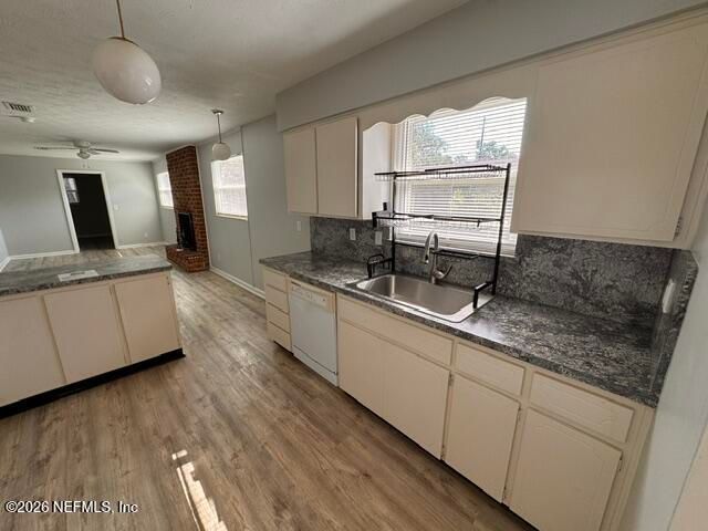 8457 SAN ARDO Drive, Jacksonville, FL 32217