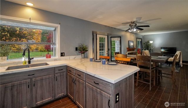 24608 197th Avenue SE, Maple Valley, WA 98038