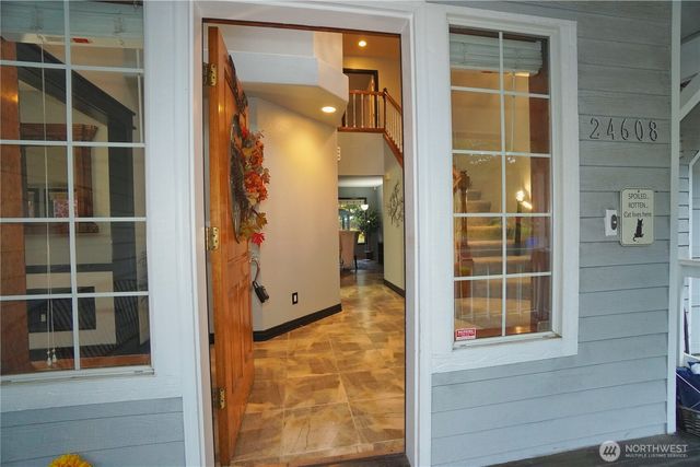 24608 197th Avenue SE, Maple Valley, WA 98038