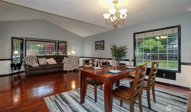 24608 197th Avenue SE, Maple Valley, WA 98038