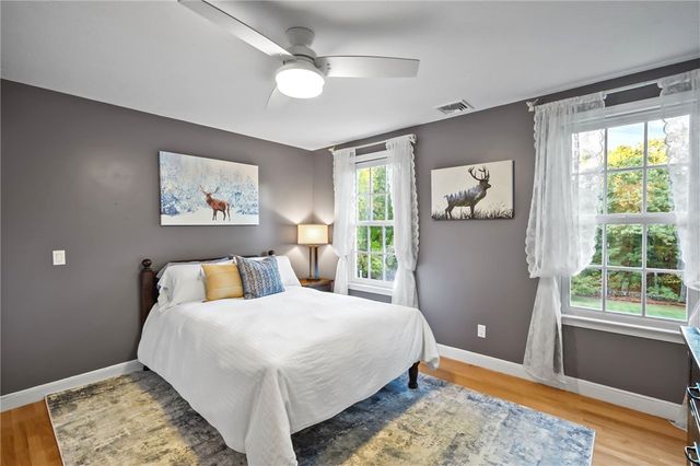 27 Sibley Road, Sutton, MA 01590