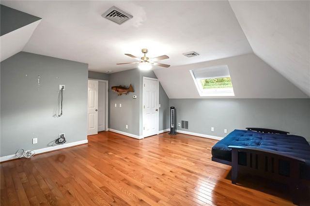 27 Sibley Road, Sutton, MA 01590