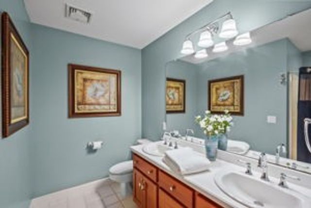 27 Sibley Road, Sutton, MA 01590