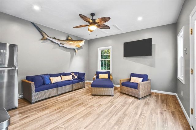 27 Sibley Road, Sutton, MA 01590