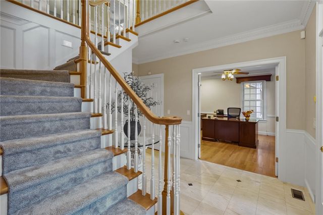 27 Sibley Road, Sutton, MA 01590