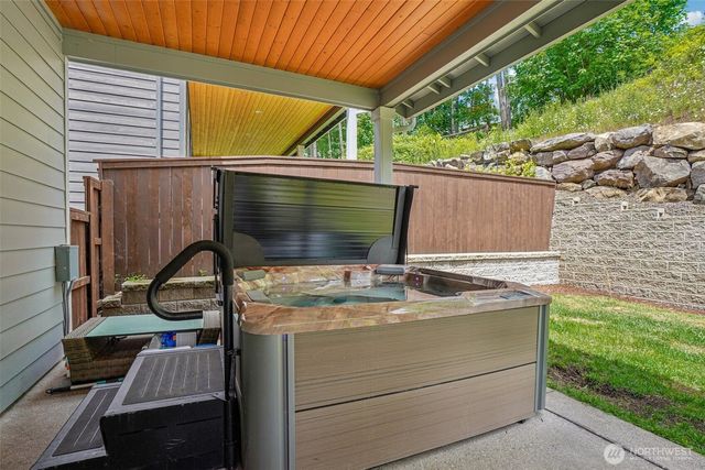 4714 N Elk Dr, Camas, WA 98607