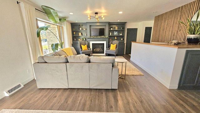 1231 SPRUCE DRIVE, Plover, WI 54467