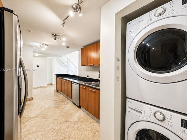 3000 NE 188th St PH 709, Aventura, FL 33180