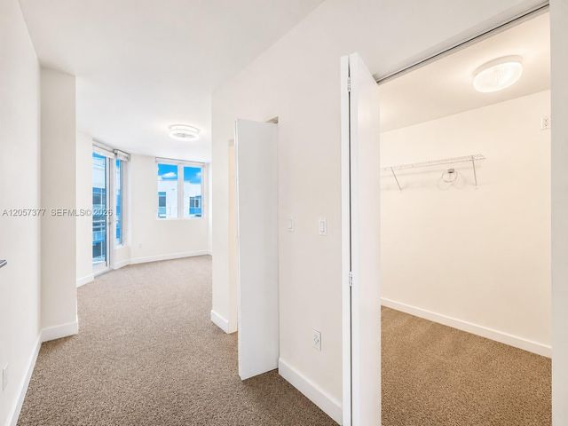 3000 NE 188th St PH 709, Aventura, FL 33180