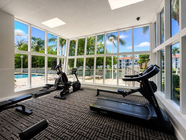 3000 NE 188th St PH 709, Aventura, FL 33180