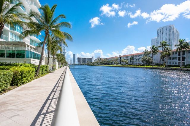 3000 NE 188th St PH 709, Aventura, FL 33180