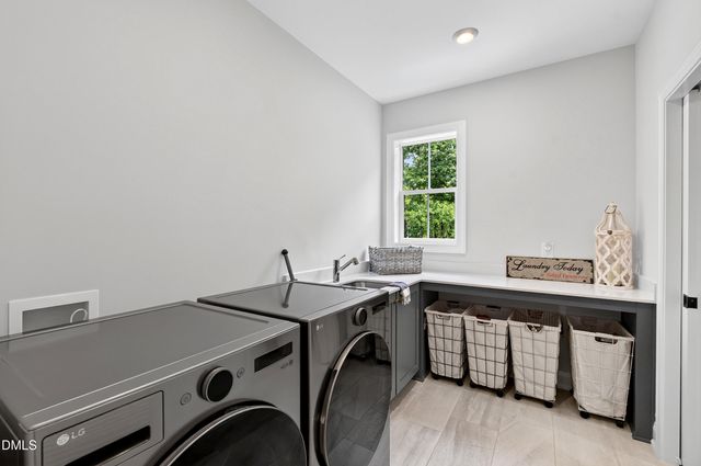 1401 Lake Adventure Court, Raleigh, NC 27613