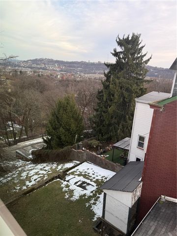 1706 Rhine St, Pittsburgh, PA 15212