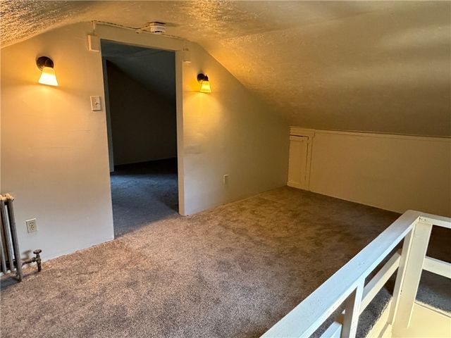 1706 Rhine St, Pittsburgh, PA 15212