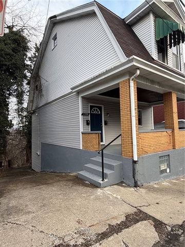 1706 Rhine St, Pittsburgh, PA 15212