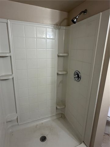 1706 Rhine St, Pittsburgh, PA 15212