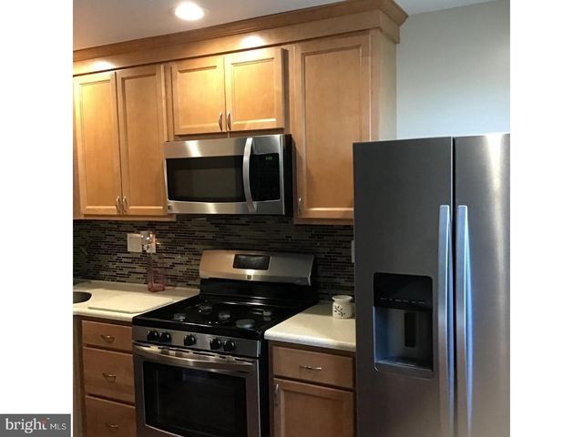 3427 STANWOOD ST, Philadelphia, PA 19136