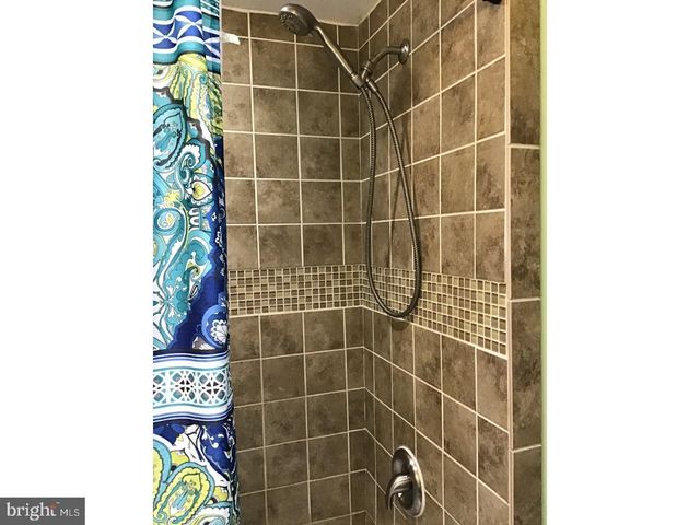 3427 STANWOOD ST, Philadelphia, PA 19136