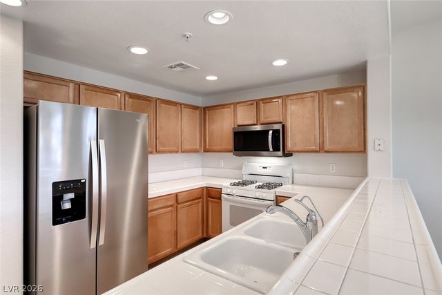 2325 Windmill Parkway 1512, Henderson, NV 89074