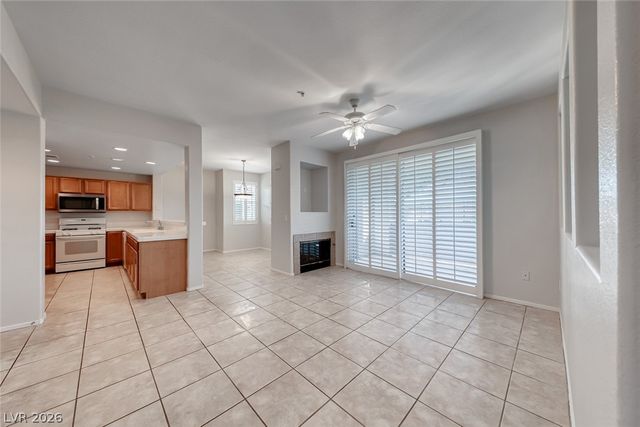 2325 Windmill Parkway 1512, Henderson, NV 89074