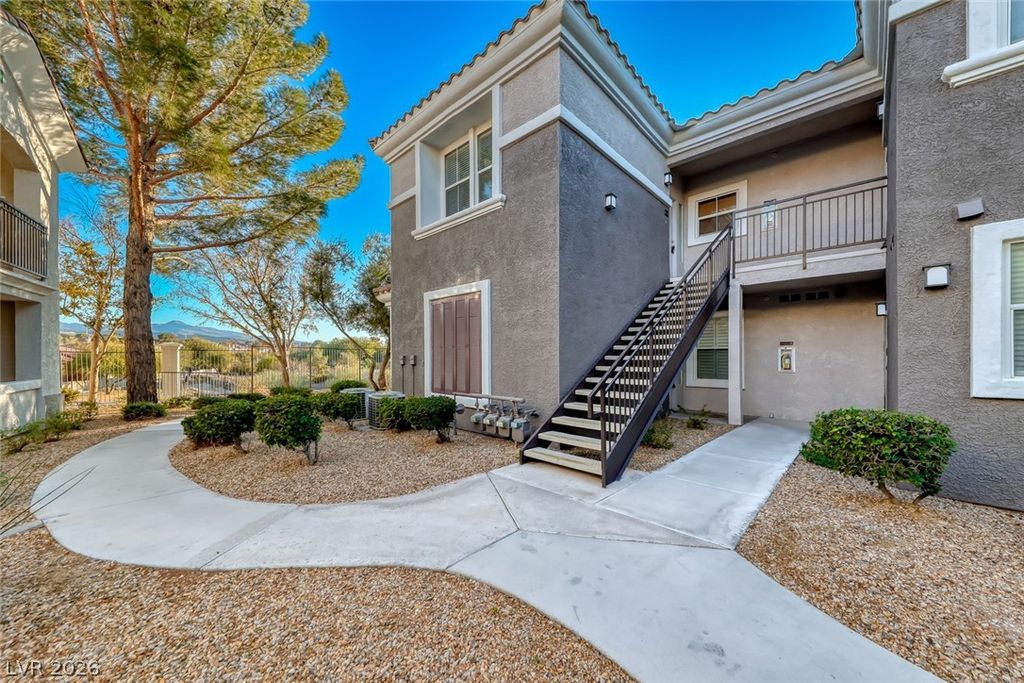 2325 Windmill Parkway 1512, Henderson, NV 89074