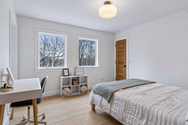 1085 Lake Edith Lane S, Afton, MN 55001