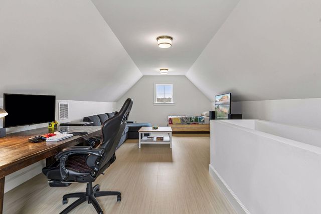 1085 Lake Edith Lane S, Afton, MN 55001