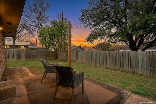 706 Krueger Street, Clifton, TX 76634