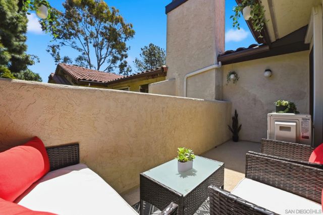 13768 Ruette Le Parc C, Del Mar, CA 92014