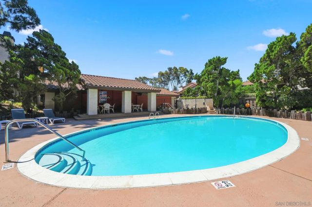 13768 Ruette Le Parc C, Del Mar, CA 92014