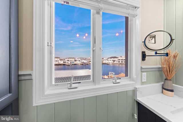 468 MORRIS BLVD, Manahawkin, NJ 08050
